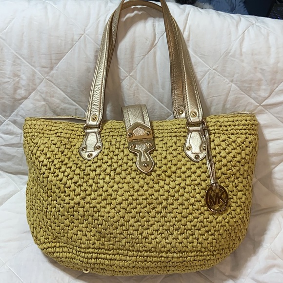 RARE Like new Michael Kors Straw Wicker raffia Shoulder Bag x large - Picture 3 of 16